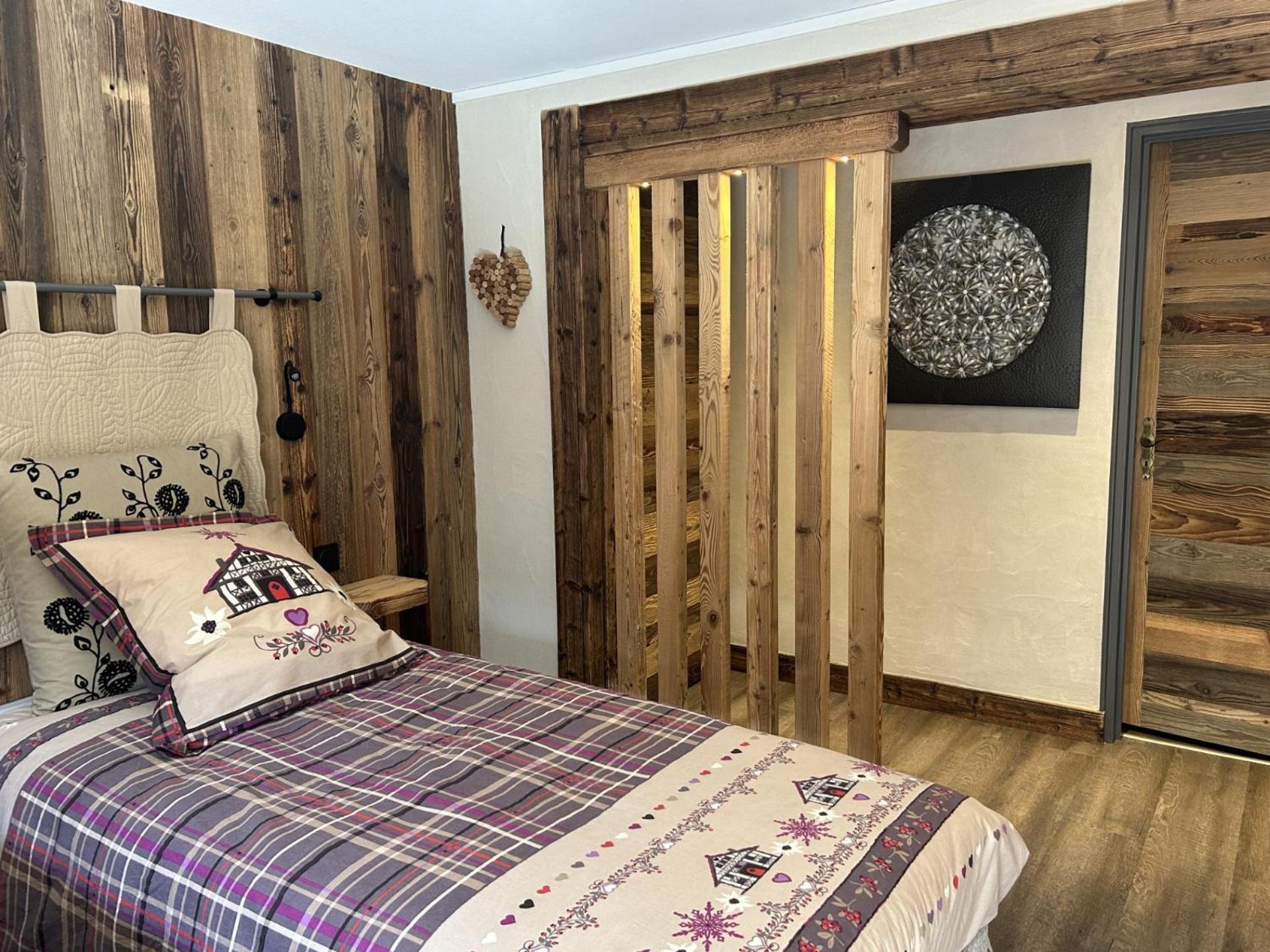 Escargot De Neige Bed & Breakfast ลาแบรส ภายนอก รูปภาพ