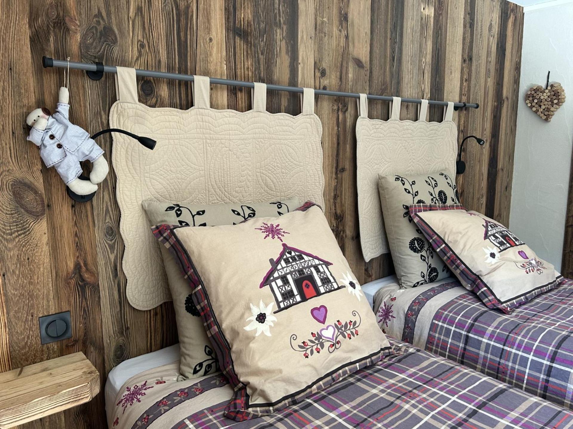 Escargot De Neige Bed & Breakfast ลาแบรส ภายนอก รูปภาพ